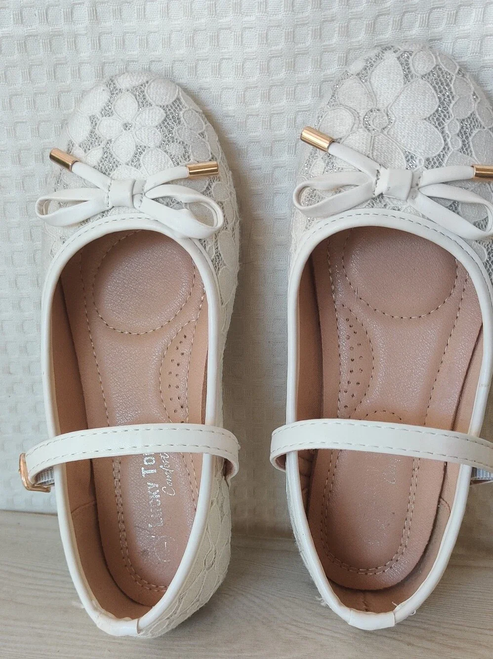 Lucky Top Girls Off White Floral Lace Mary Jane Flats w/Bow Size 1